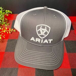 Ariat‎ Charcoal and White Logo Hat